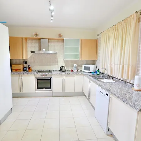 别墅 Large Villa With Pool In Madronal De Fanabe *