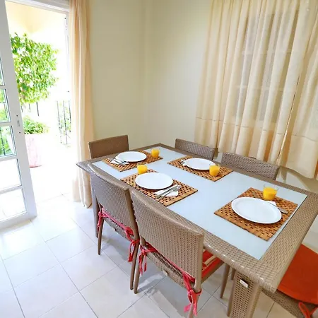 Large Villa With Pool In Madronal De Fanabe 别墅 *